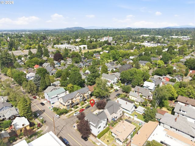1302 Se MARION St, Portland, OR 97202