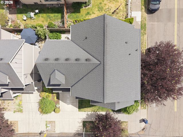 1302 Se MARION St, Portland, OR 97202