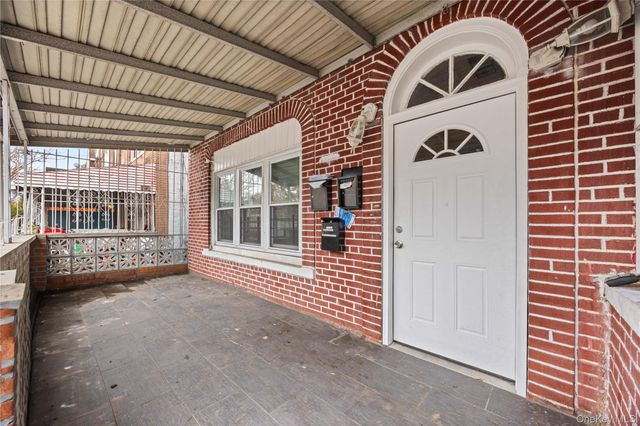 645 Saint Lawrence Avenue, Bronx, NY 10473