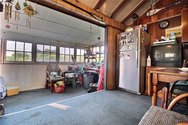 853 W Beach Road, Charlestown, RI 02813