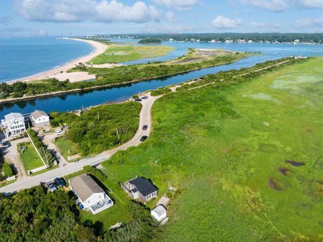 853 W Beach Road, Charlestown, RI 02813