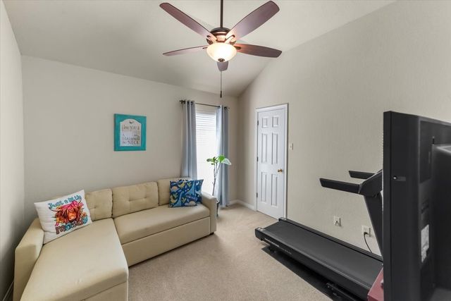 1212 Stonehill Circle, Hewitt, TX 76643