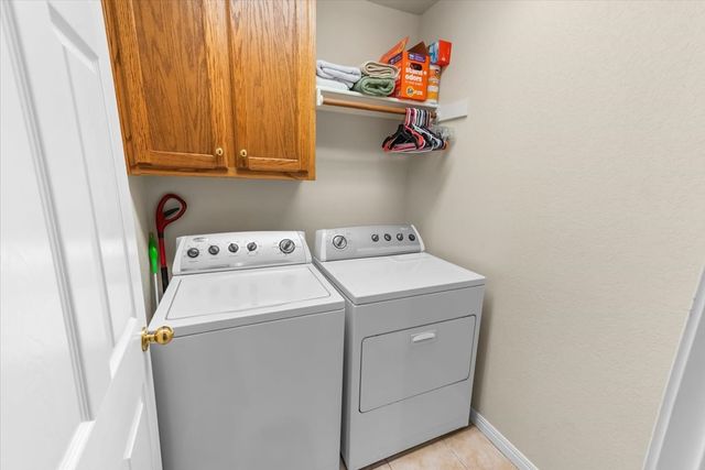 1212 Stonehill Circle, Hewitt, TX 76643