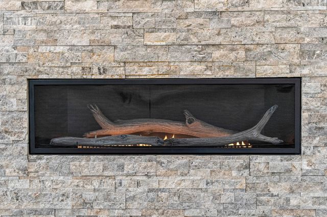 1106 Roseland Dr, Columbia, TN 38401