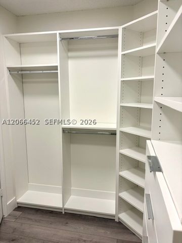 16850 Crestview Ln, Weston, FL 33326