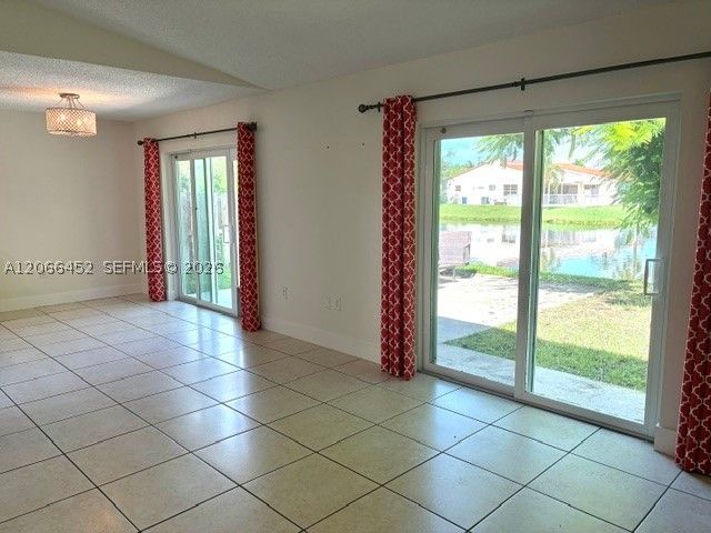 16850 Crestview Ln, Weston, FL 33326