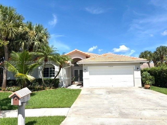 16850 Crestview Ln, Weston, FL 33326