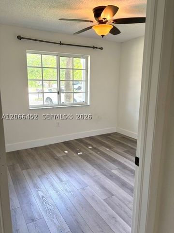 16850 Crestview Ln, Weston, FL 33326
