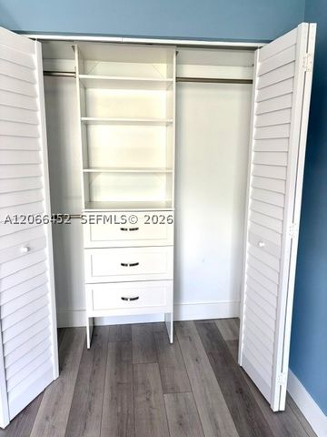 16850 Crestview Ln, Weston, FL 33326