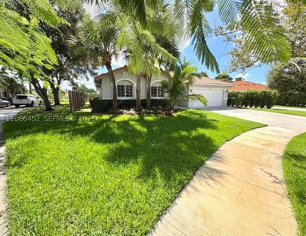 16850 Crestview Ln, Weston, FL 33326