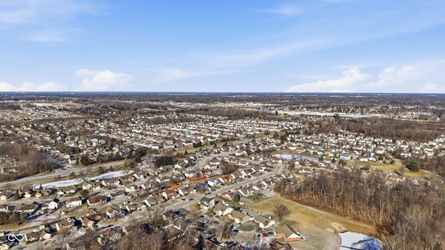 11104 Blue Spring Court, Indianapolis, IN 46239