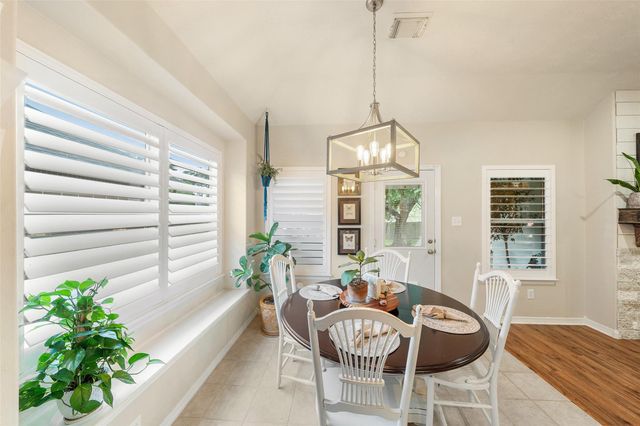 7803 Niki's Crossing, Conroe, TX 77304