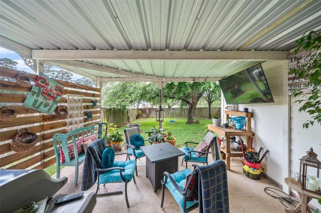 7803 Niki's Crossing, Conroe, TX 77304