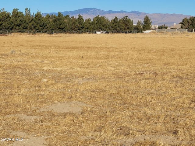 Ave D Vic 81 Stw, Lancaster, CA 93536