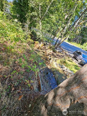 22550 NE SR-3 Highway, Belfair, WA 98528