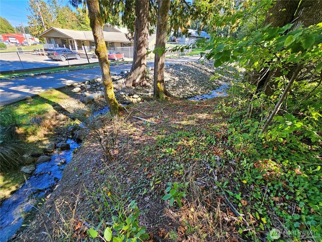 22550 NE SR-3 Highway, Belfair, WA 98528