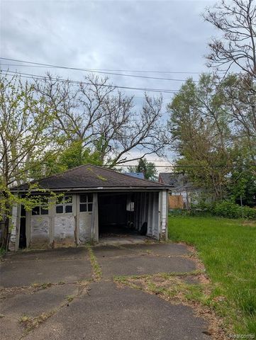 9776 E Outer Drive, Detroit, MI 48213