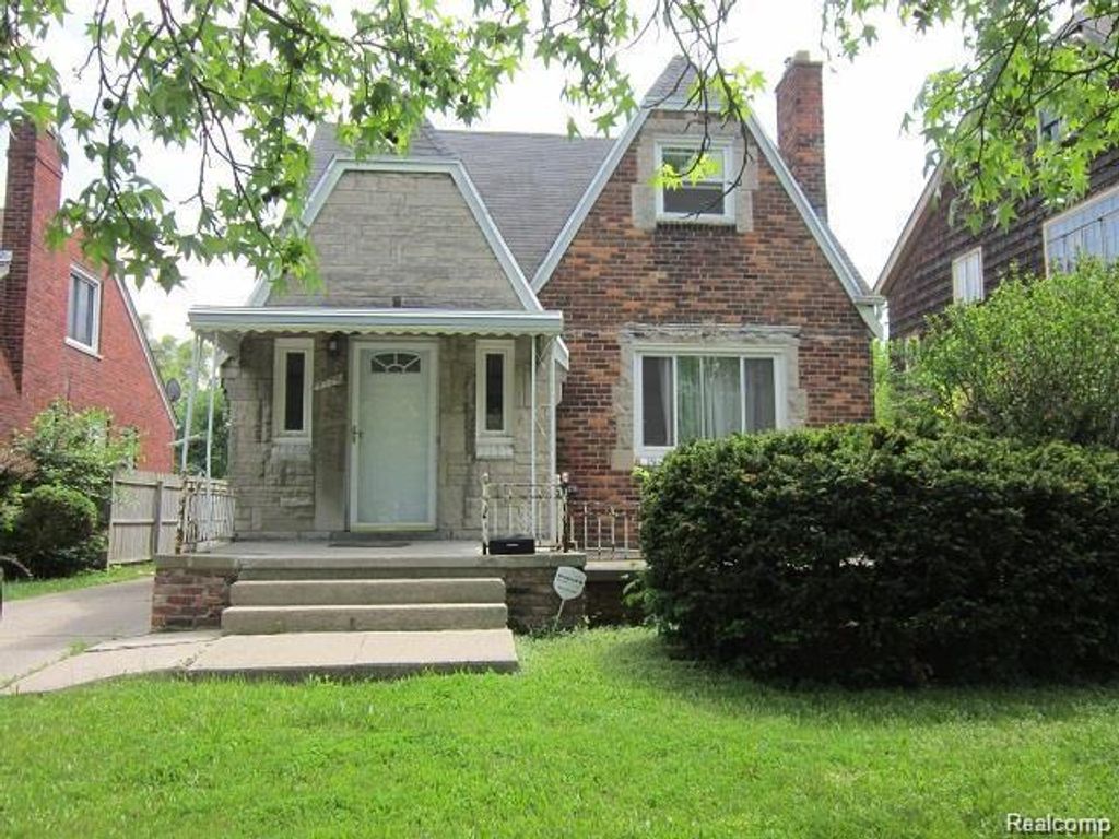 9776 E Outer Drive, Detroit, MI 48213