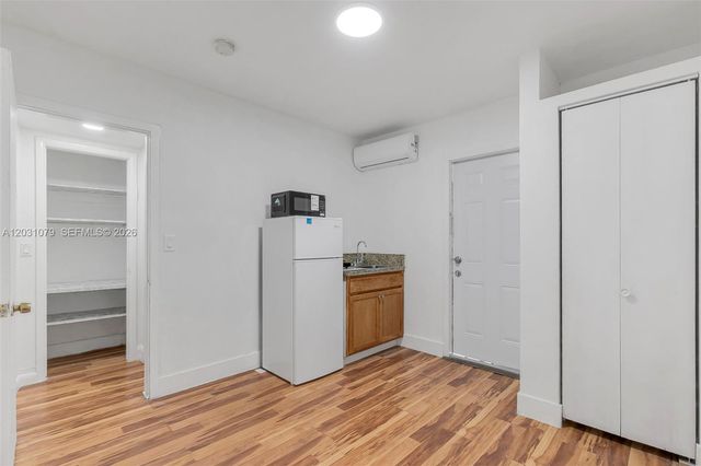 6101 SW 24th Street 3, Miramar, FL 33023