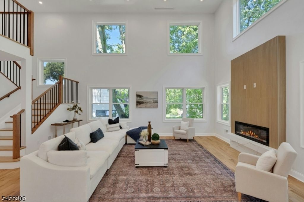 21 Kuntz Ave, Berkeley Heights Twp., NJ 07922 — photo 2