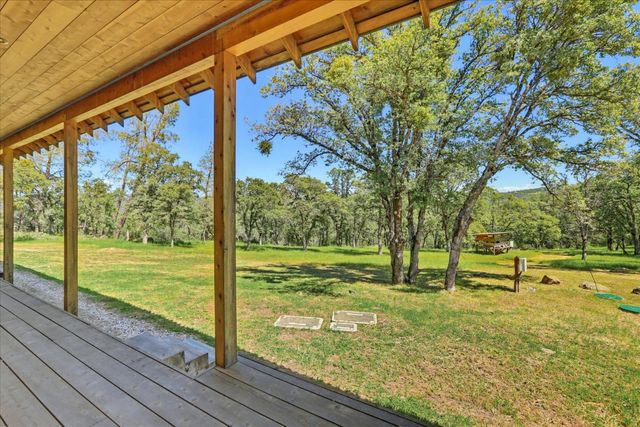 8877 Dutch Flat Trl, Smartsville, CA 95977