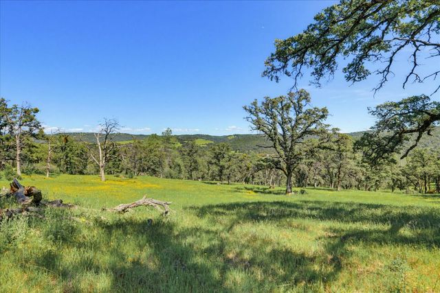 8877 Dutch Flat Trl, Smartsville, CA 95977