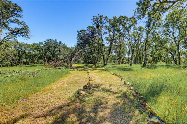 8877 Dutch Flat Trl, Smartsville, CA 95977