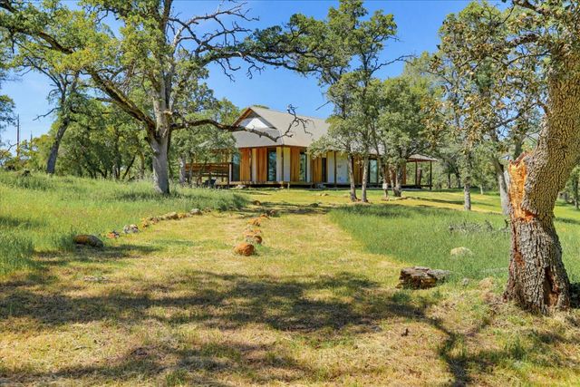 8877 Dutch Flat Trl, Smartsville, CA 95977