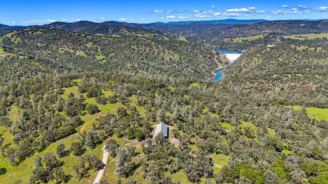 8877 Dutch Flat Trl, Smartsville, CA 95977