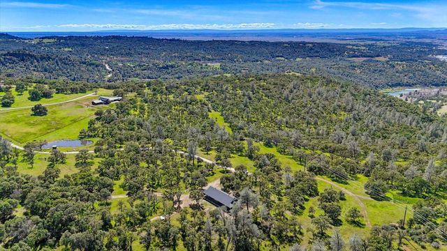 8877 Dutch Flat Trl, Smartsville, CA 95977