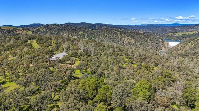8877 Dutch Flat Trl, Smartsville, CA 95977