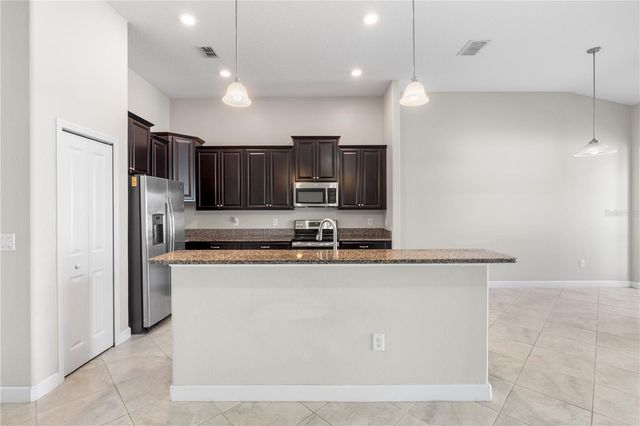 9864 SMARTY JONES DRIVE, Ruskin, FL 33573