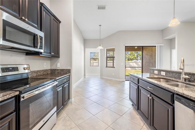 9864 SMARTY JONES DRIVE, Ruskin, FL 33573