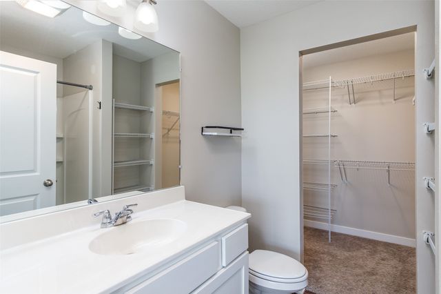 155 NE 25th Lane, Ankeny, IA 50021