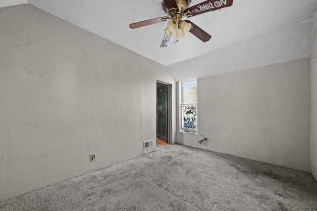 226 S Gladwin Street, Lake City, MI 49651