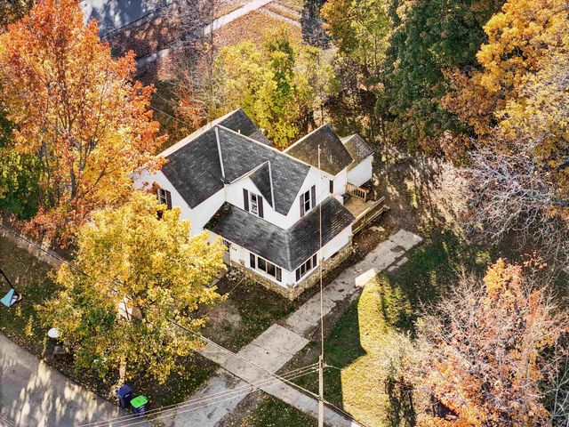 226 S Gladwin Street, Lake City, MI 49651