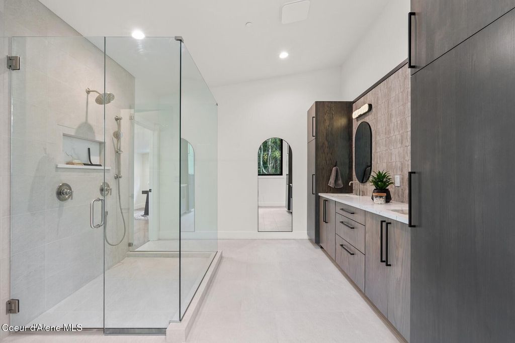 1083 S Idaho Club Drive, Sandpoint, ID 83864 photo 29