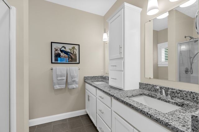 86 White Clover Trl, Plymouth, MA 02360