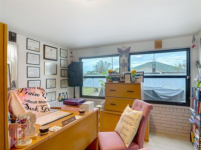 900 YELLOWBIRD AVENUE, Deltona, FL 32725