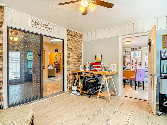 900 YELLOWBIRD AVENUE, Deltona, FL 32725