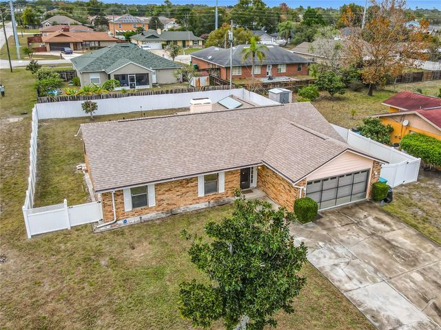 900 YELLOWBIRD AVENUE, Deltona, FL 32725