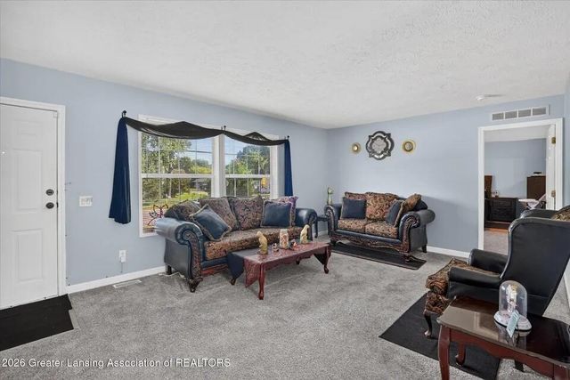707 Sawyer Road, Lansing, MI 48911