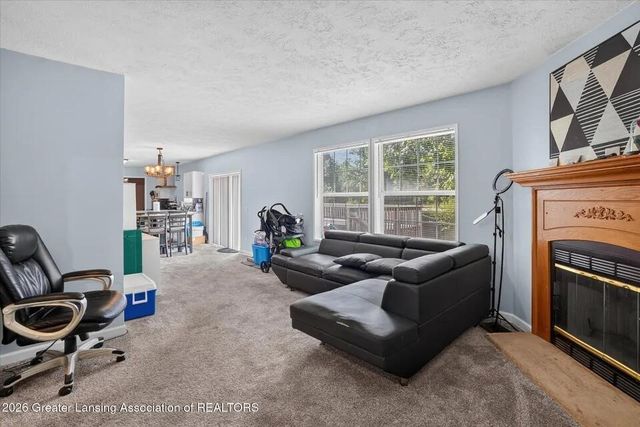 707 Sawyer Road, Lansing, MI 48911