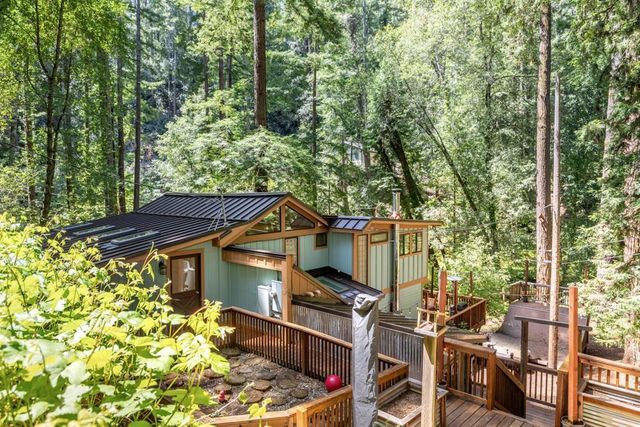 414 Hiawatha Road, Boulder Creek, CA 95006