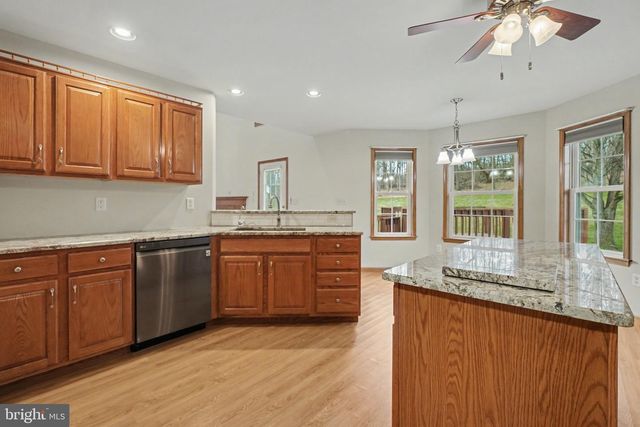 18 KENGREY DRIVE, Carlisle, PA 17015