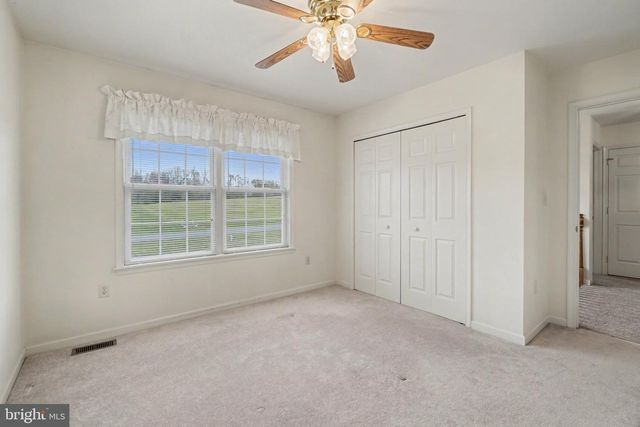 18 KENGREY DRIVE, Carlisle, PA 17015