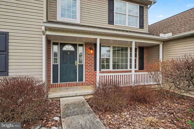 18 KENGREY DRIVE, Carlisle, PA 17015