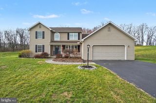 18 KENGREY DRIVE, Carlisle, PA 17015