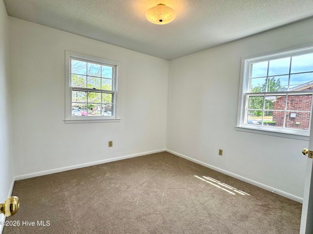 225 Angel Island Road, Wilmington, NC 28412