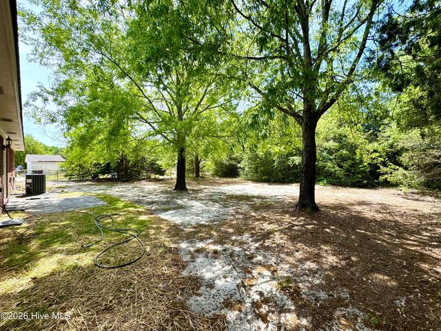 225 Angel Island Road, Wilmington, NC 28412